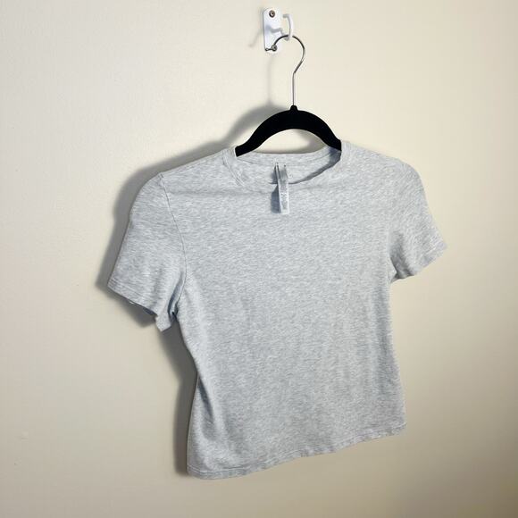 SKIMS Stretch Cotton Jersey Heather Gray Size Large T-Shirt - Picture 5 of 9